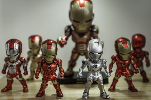 Iron man figurines on the table